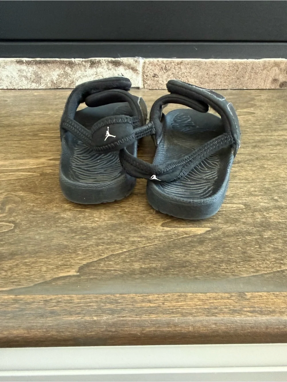 Jordan Hydro Slide Sandal Black Hook & Loop Unisex Kids US 10C